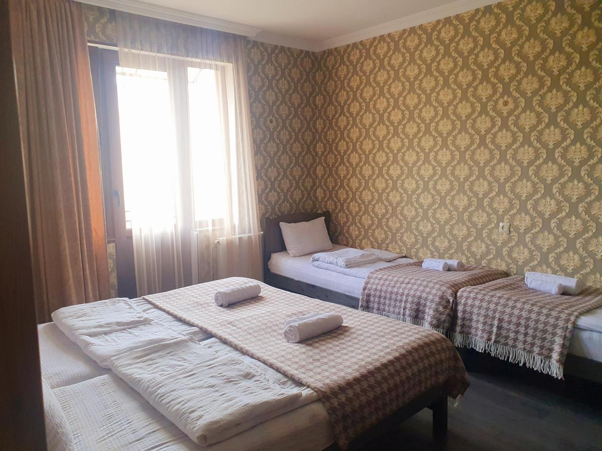 קזבגי Nikolo Inn חדר תמונה